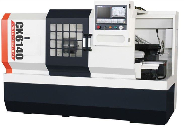 Torno Horizontal Automático CNC