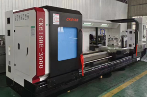 Torno horizontal CNC balançando sobre a cama: 630, 800mm